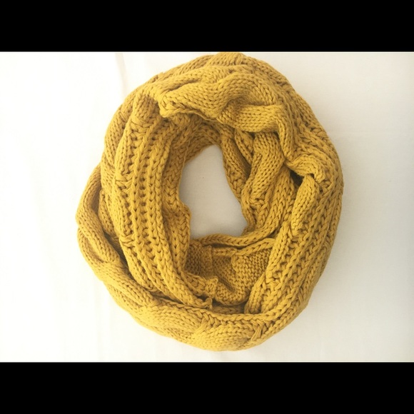 Mustard Cable Knit Infinity Scarf - Picture 5 of 6